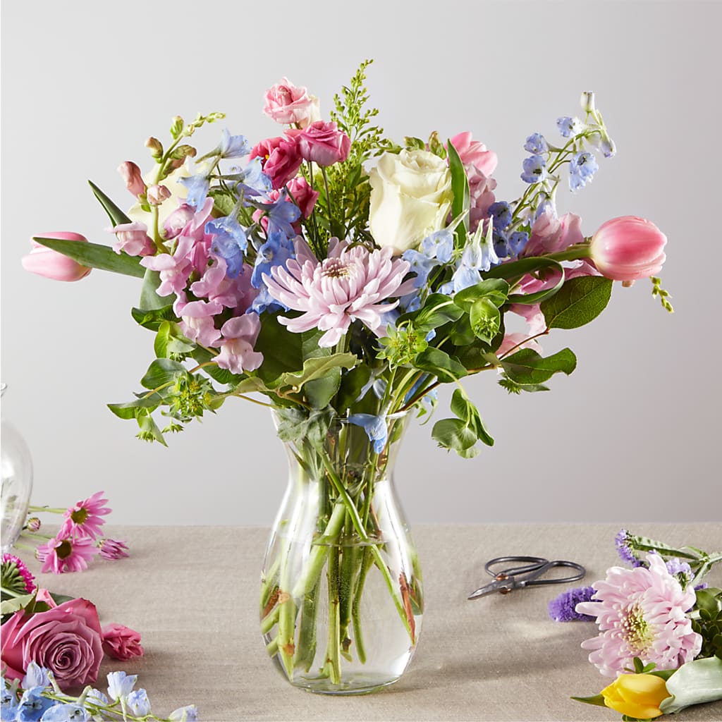 Pastel Tradition - A Florist Original – Imperial Flower Shop Ltd, Brampton ON