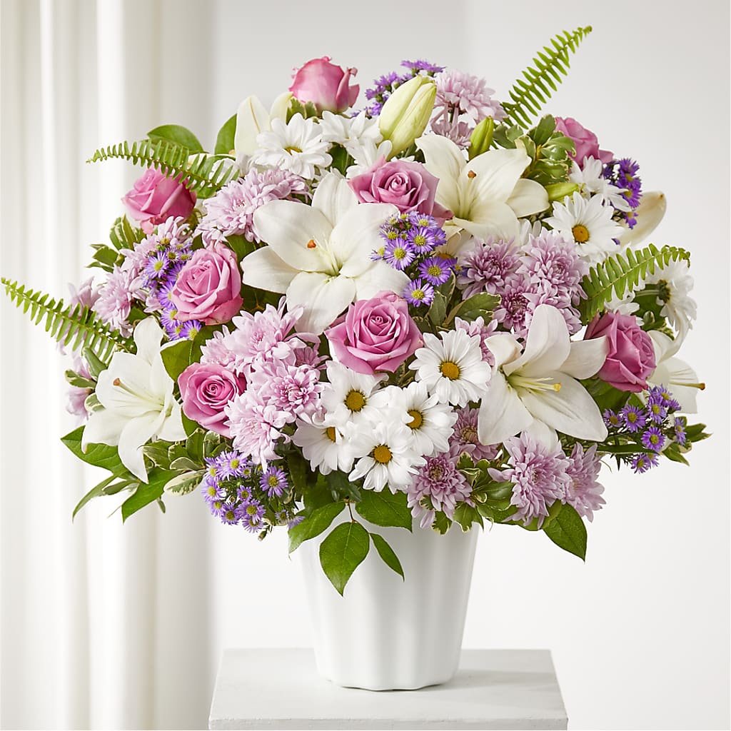 Warmest Thoughts Tabletop Basket – Imperial Flower Shop Ltd, Brampton ON