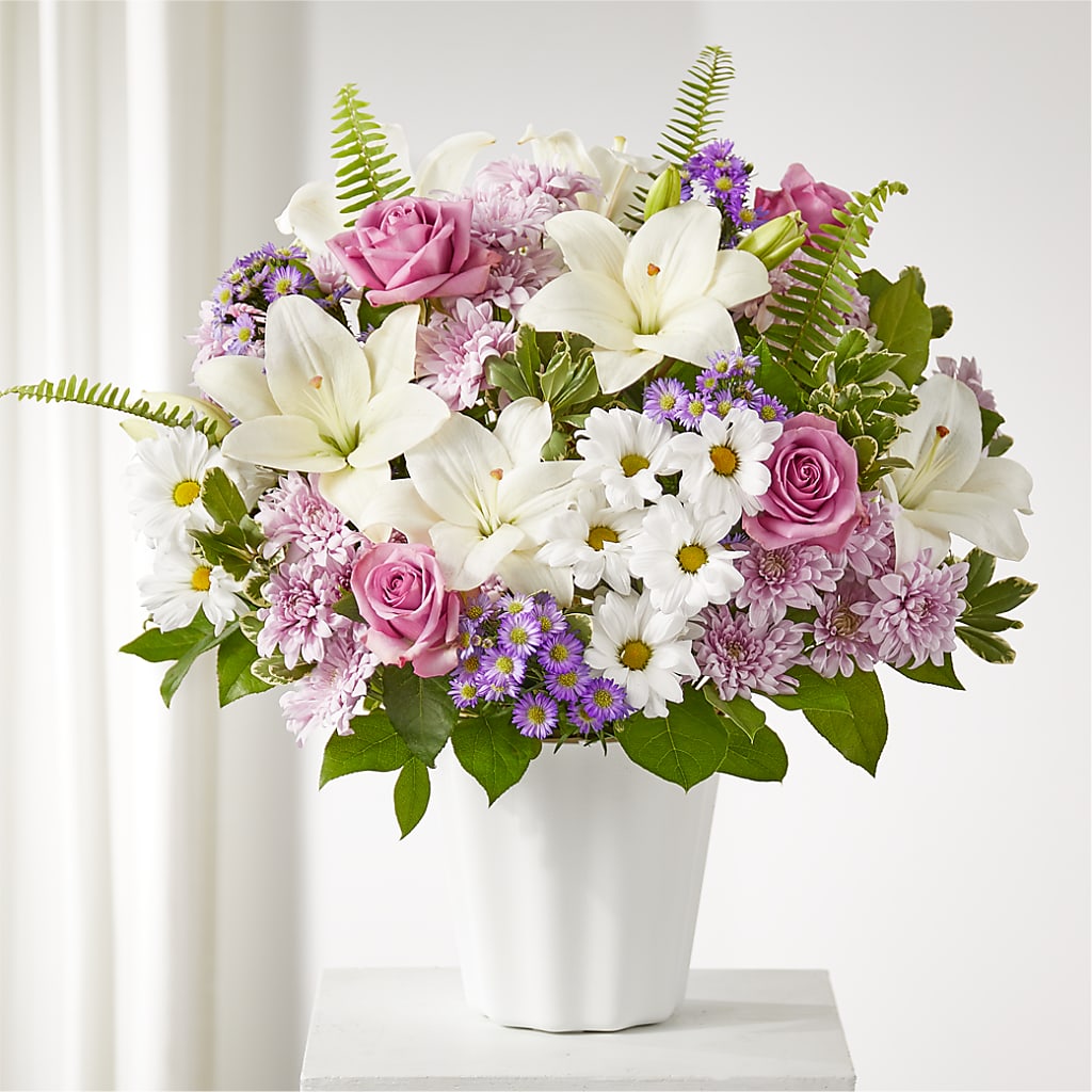 Warmest Thoughts Tabletop Basket – Imperial Flower Shop Ltd, Brampton ON