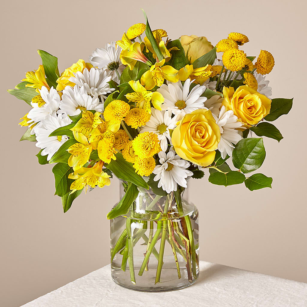 Sunny Sentiments Bouquet – Imperial Flower Shop Ltd, Brampton ON