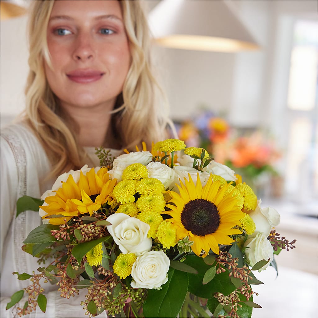 Luminous Morning Bouquet –  Imperial Flower Shop Ltd, Brampton ON