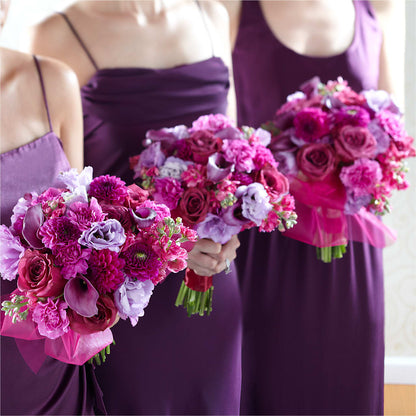 Bridesmaid's Garden Bouquet –  Imperial Flower Shop Ltd, Brampton ON